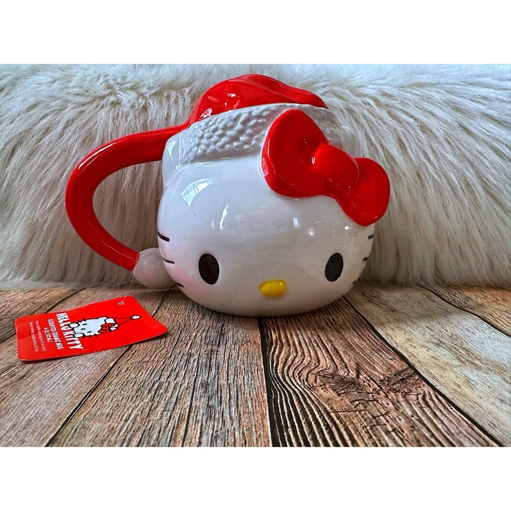 Hello Kitty Santa Hat Mug